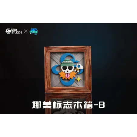 One Piece Logo Wooden Crate Straw Hat Pirates UNO Studio