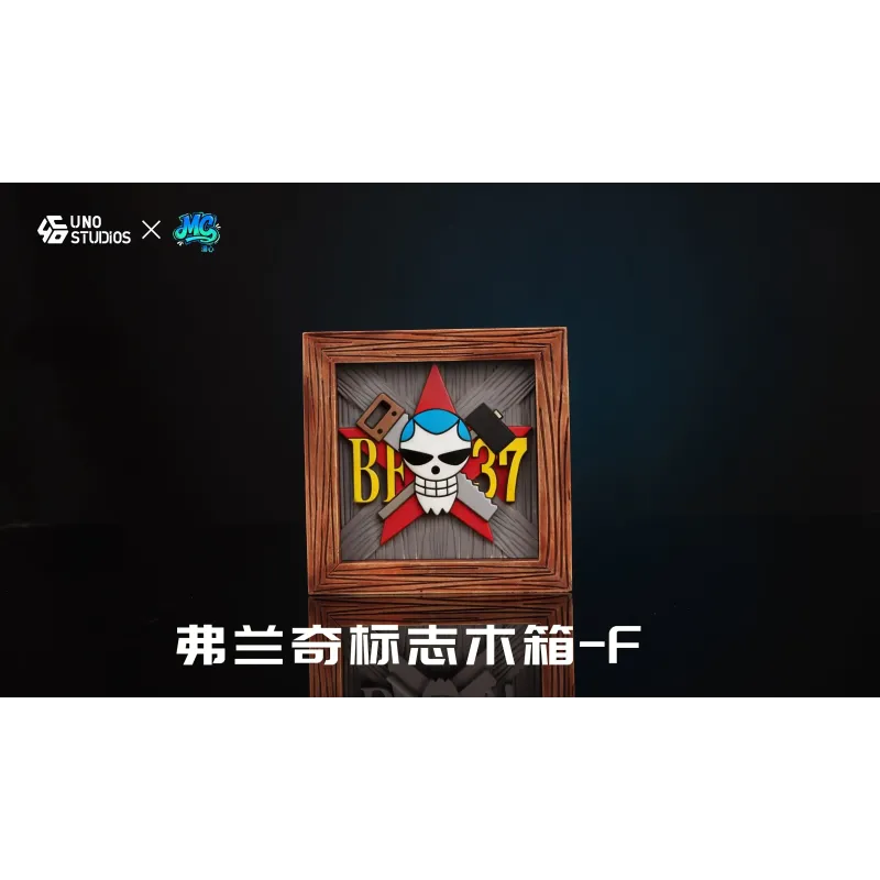 One Piece Logo Wooden Crate Straw Hat Pirates UNO Studio