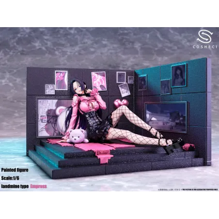 One Piece Boa Hancock Cosh Studio