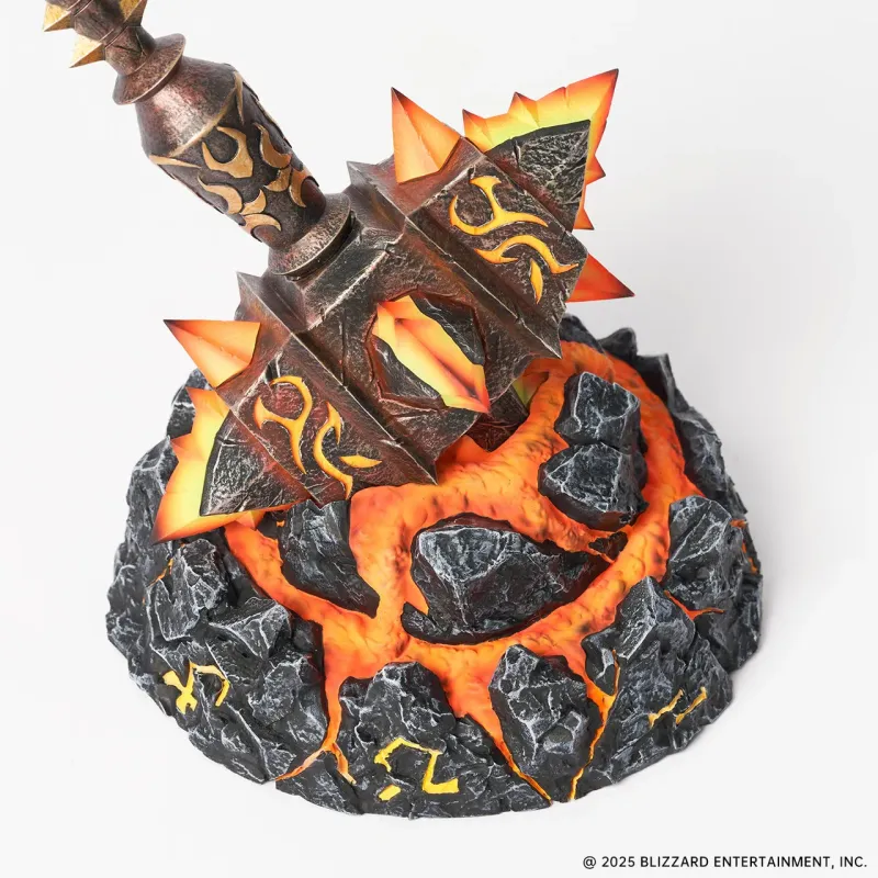 World of Warcraft Sulfuras Hand of Ragnaros Collectors Edition Blizzard