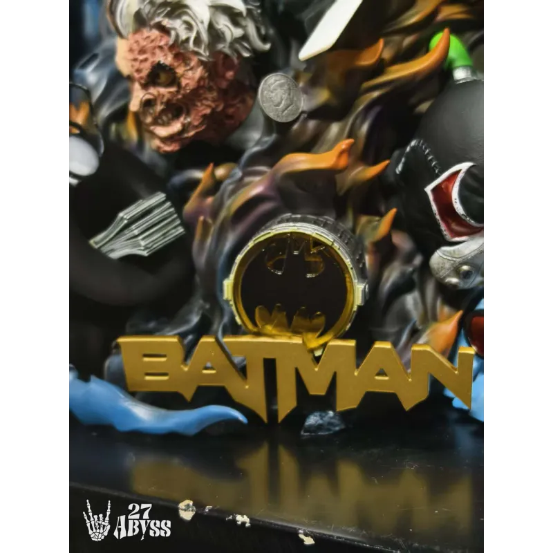 Batman Bust con LED - 27abyss Studio | Colección Exclusiva