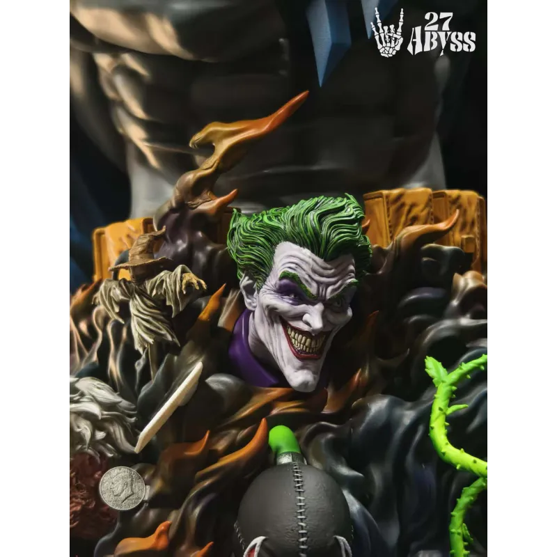 Batman Bust con LED - 27abyss Studio | Colección Exclusiva