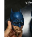 Batman Bust con LED - 27abyss Studio | Colección Exclusiva