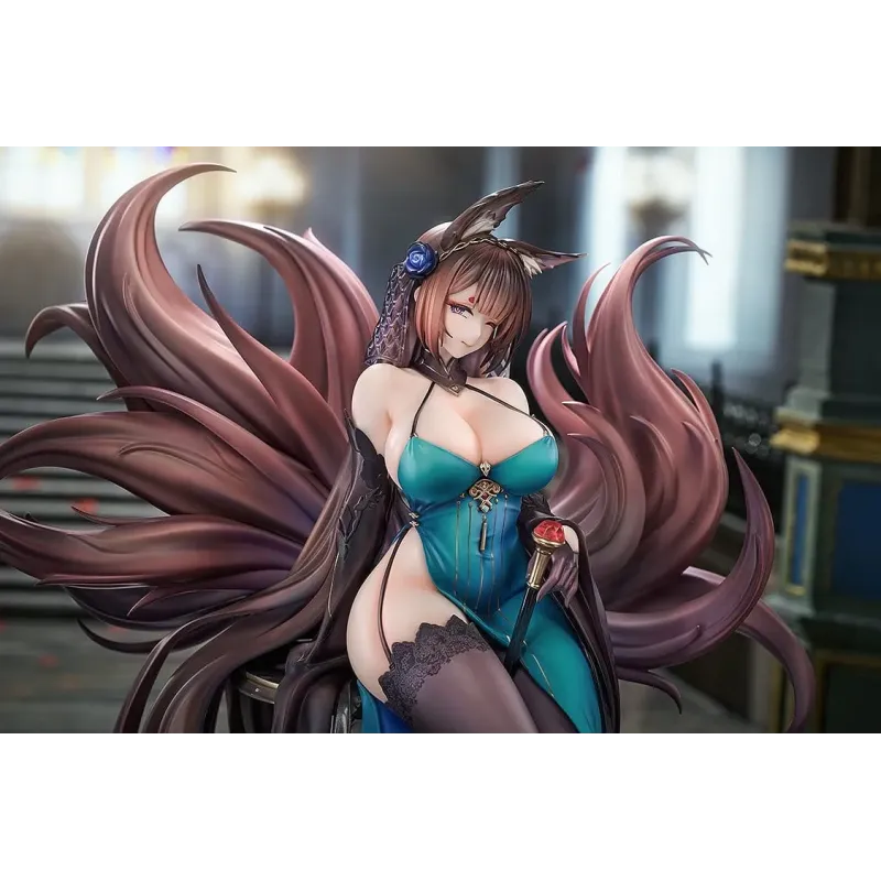 Azur Lane Amagi: Throne of Fallen Petals Ver. Good Smile