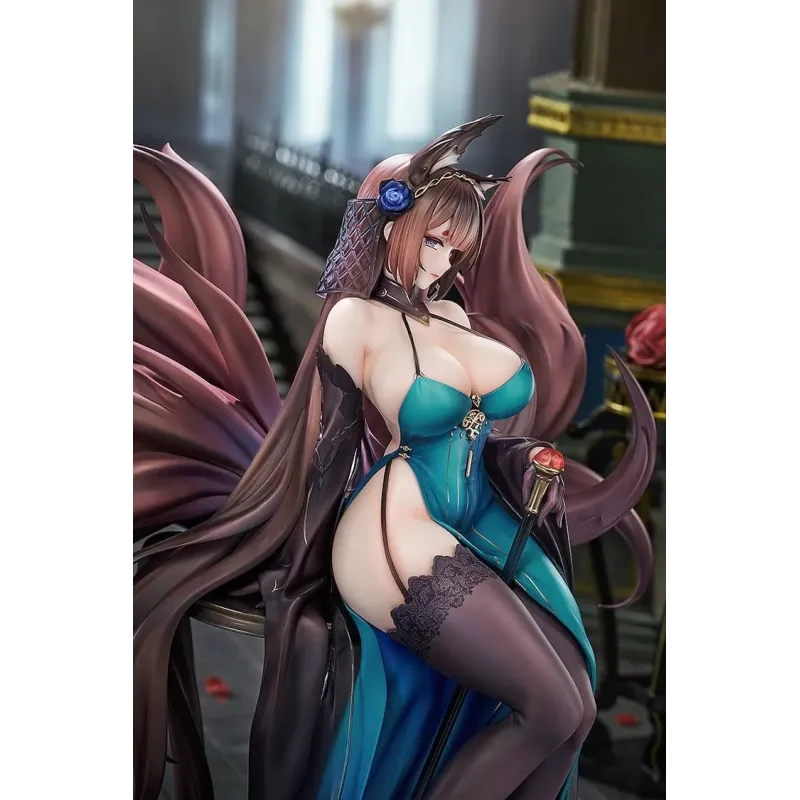 Azur Lane Amagi: Throne of Fallen Petals Ver. Good Smile