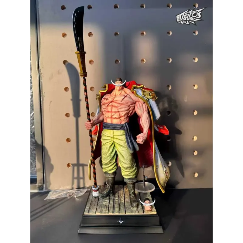 One Piece Edward Newgate Ji Ke Studio - Figura Coleccionable