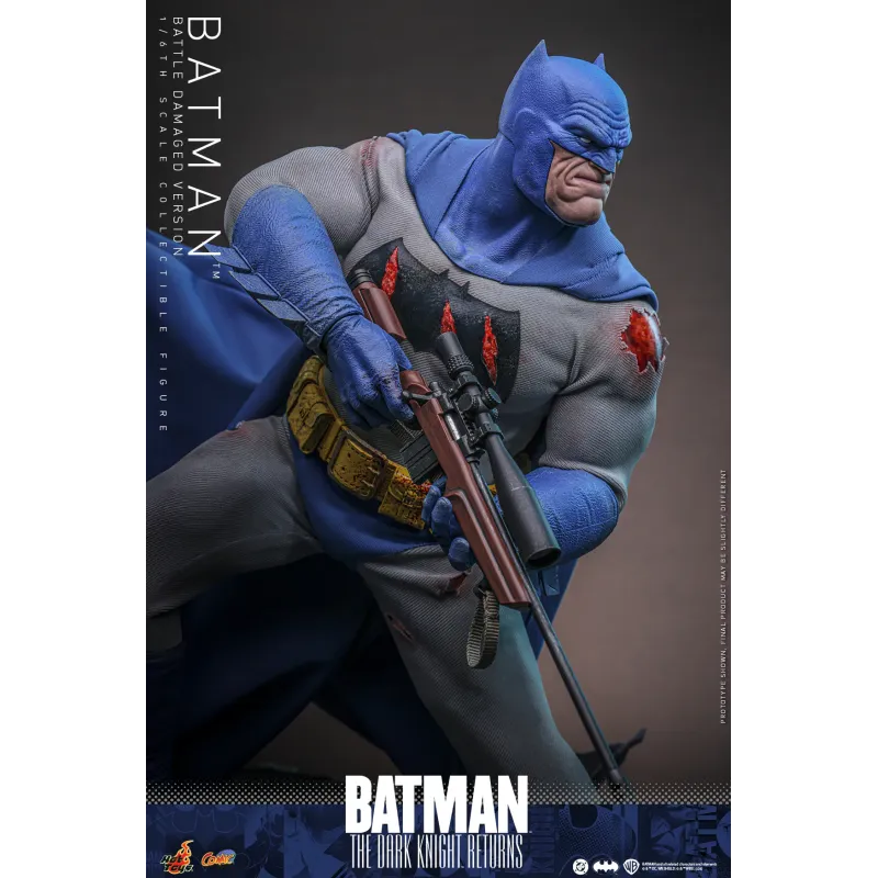 DC Batman: The Dark Knight Returns Batman (Battle Damaged Version) Hot Toys