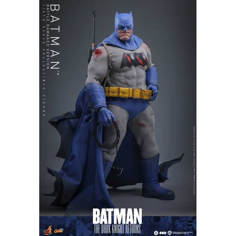 DC Batman: The Dark Knight Returns Batman (Battle Damaged Version) Hot Toys