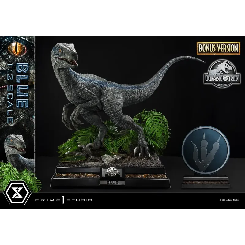 Jurassic World: Fallen Kingdom Blue 1/2 Prime 1 Studio