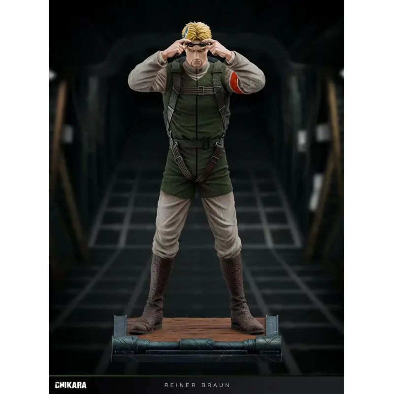 Attack on Titan Reiner Braun Parachuting Chikara Studio