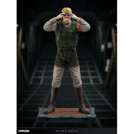 Attack on Titan Reiner Braun Parachuting Chikara Studio