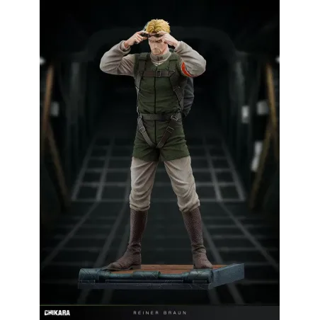 Attack on Titan Reiner Braun Parachuting Chikara Studio