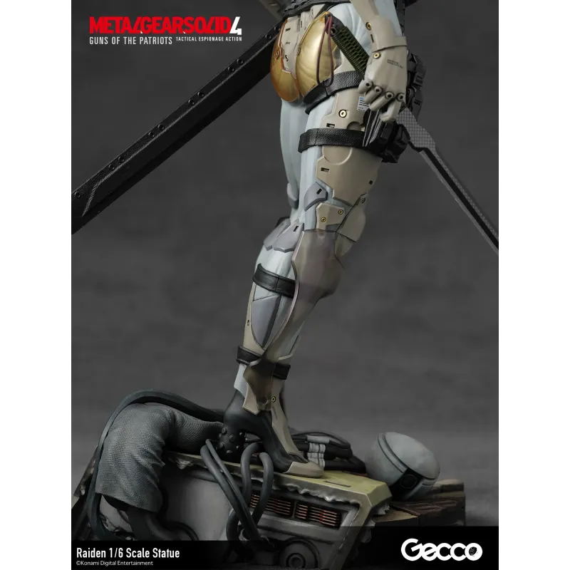 Metal Gear Solid 4 Guns of The Patriots Raiden Gecco