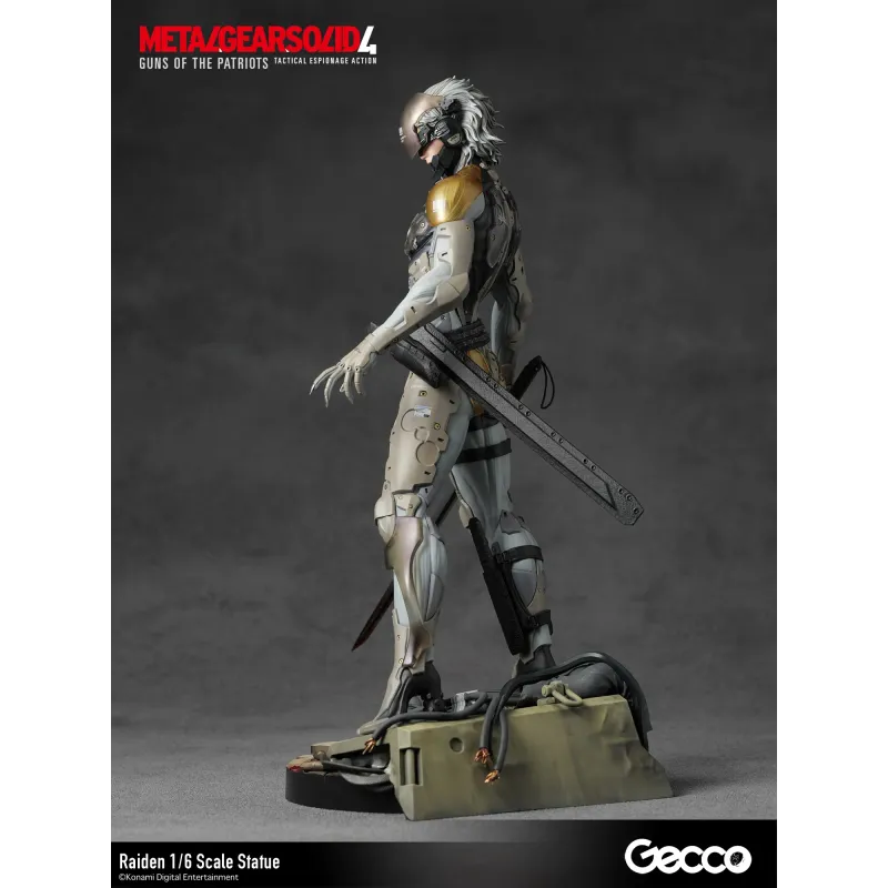 Metal Gear Solid 4 Guns of The Patriots Raiden Gecco