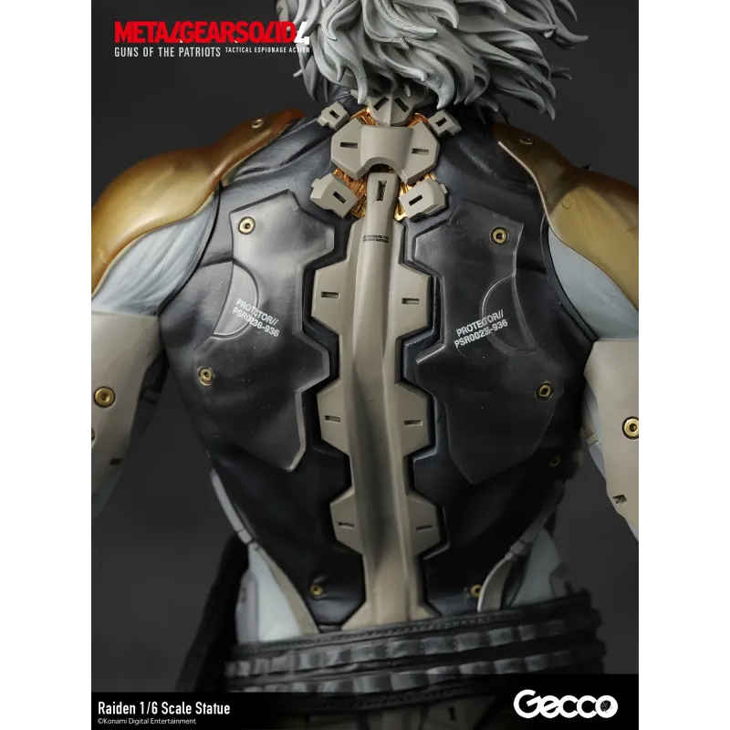 Metal Gear Solid 4 Guns of The Patriots Raiden Gecco