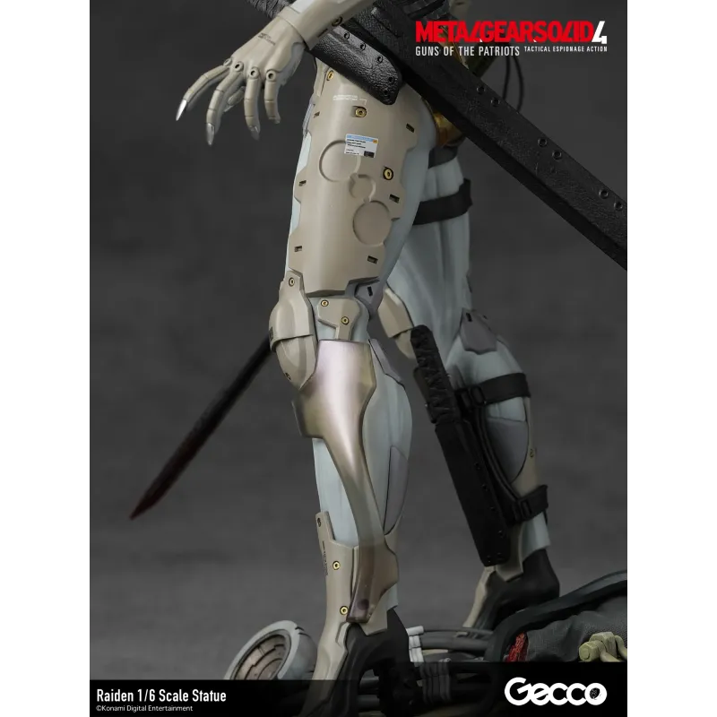 Metal Gear Solid 4 Guns of The Patriots Raiden Gecco