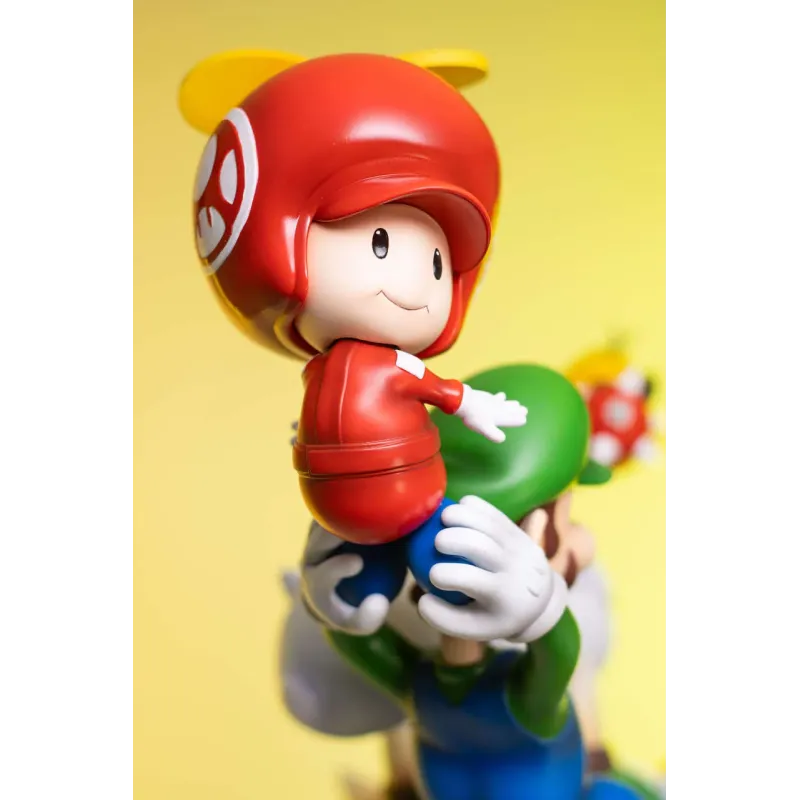 Super Mario Family V3 T Studio