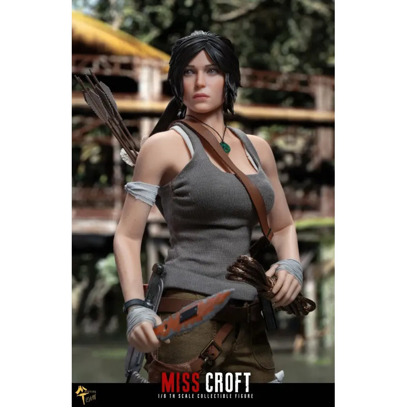 Tomb Raider Lara Croft Master Team