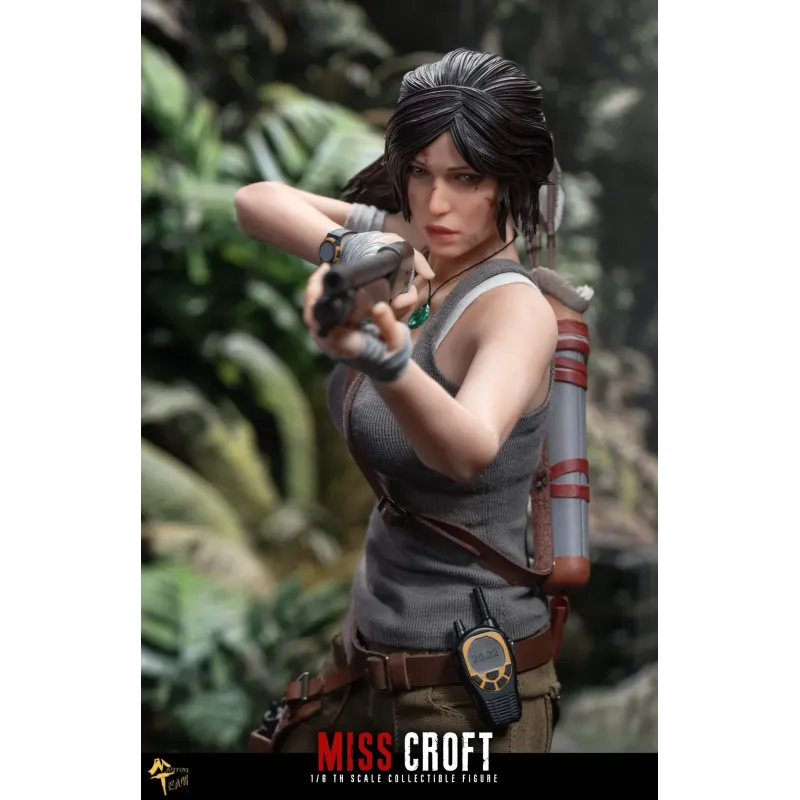 Tomb Raider Lara Croft Master Team