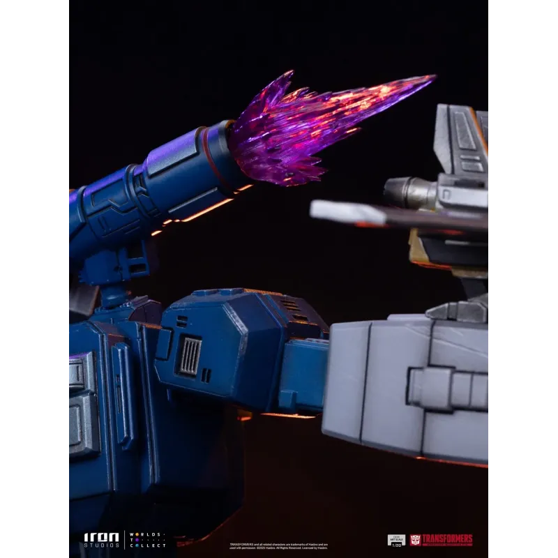 Transformers Soundwave Iron Studios