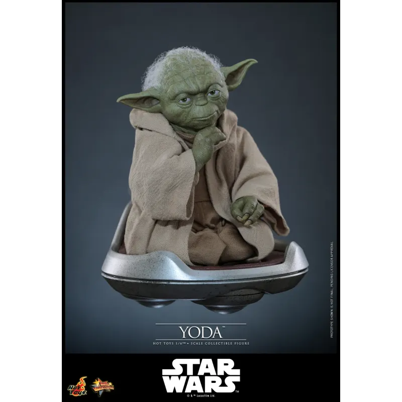 Star Wars: Revenge of the Sith Yoda Hot Toys