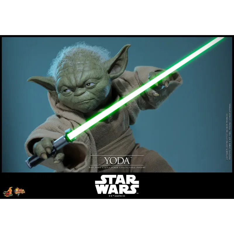 Star Wars: Revenge of the Sith Yoda Hot Toys