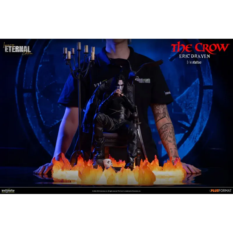 The Crow Eric Draven Infinite Statue