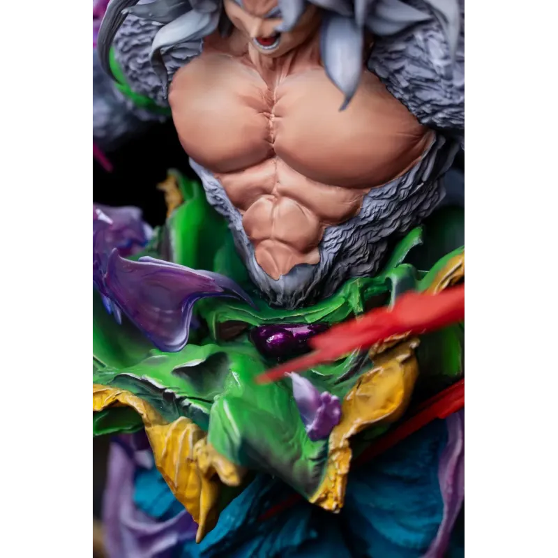 Dragon Ball Goku SSJ5 Iron Curtain