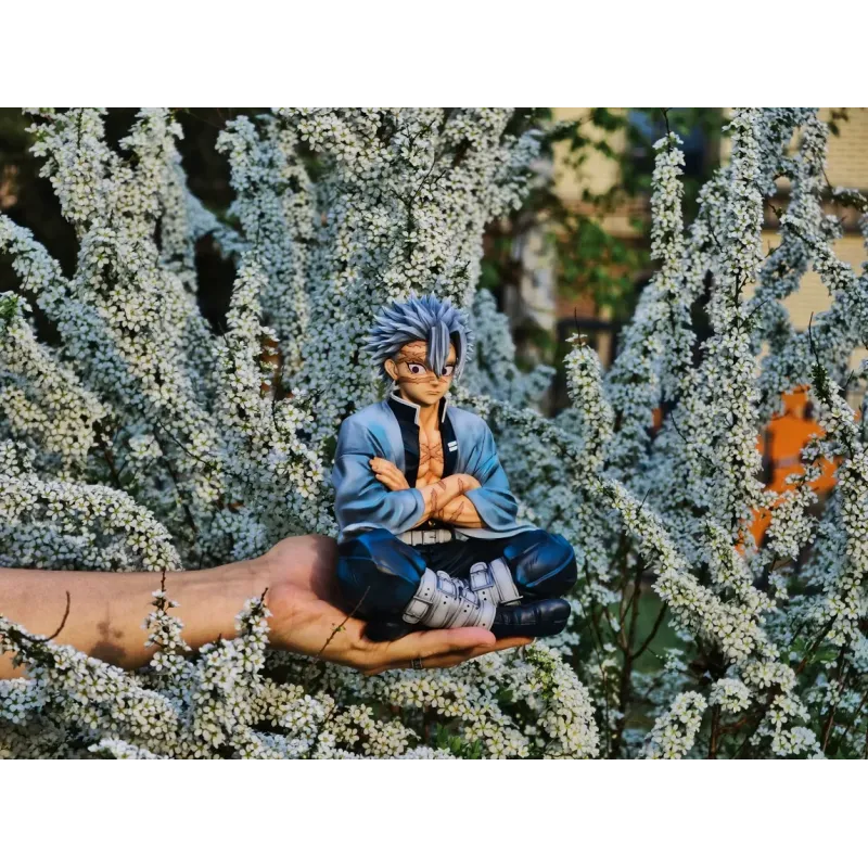 Kimetsu no Yaiba Sanemi Shinazugawa Sitting Pose REN Studio