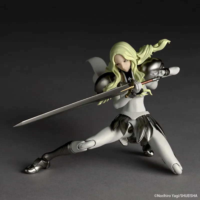 CLAYMORE Clare X Teresa of the Faint Smile Revoltech Kaiyodo