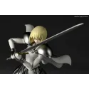 CLAYMORE Clare X Teresa of the Faint Smile Revoltech Kaiyodo