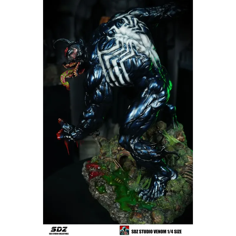 Marvel Venom by Alex Horley SDZ Studio