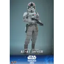 Star Wars: The Mandalorian & Grogu Imperial Remnant AT-AT Driver Hot Toys