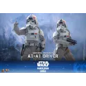 Star Wars: The Mandalorian & Grogu Imperial Remnant AT-AT Driver Hot Toys