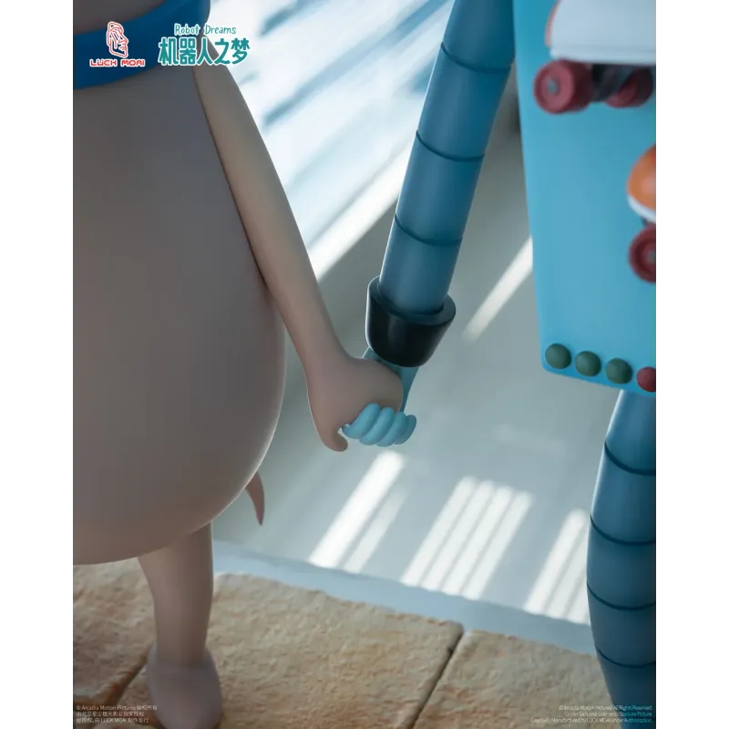 Robot Dreams V2 LUCK MOAI