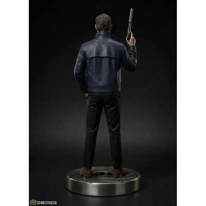 007 James Bond First Light 3109 Studio