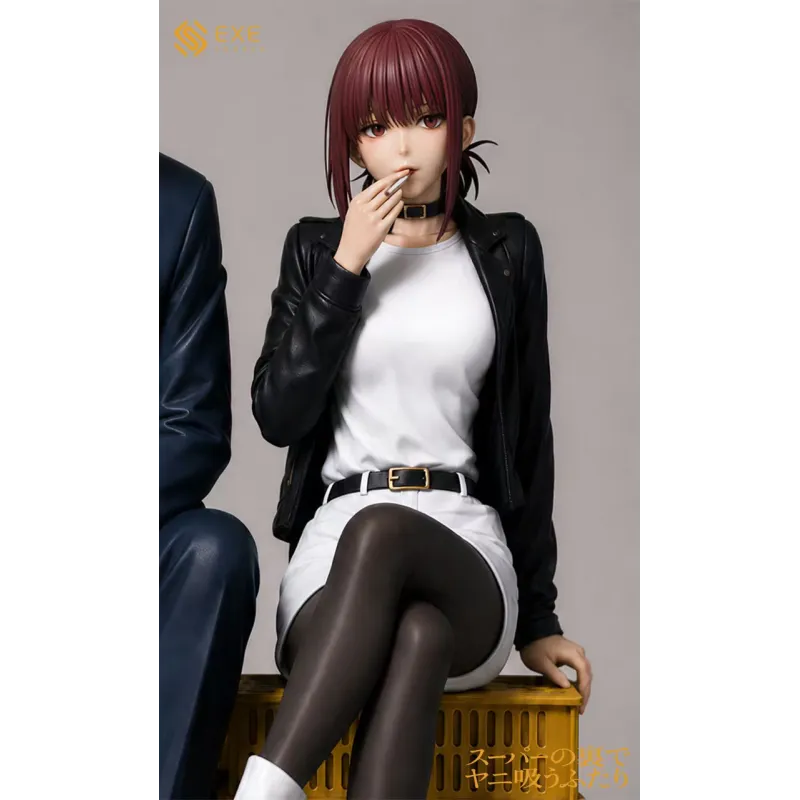 EXE Studio Sasaki & Tayama: Elegante Fumador Después del Trabajo