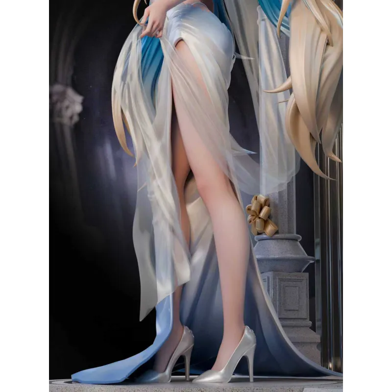 "Hypérion Studio Cartethyia: Elegant Wedding Dress"