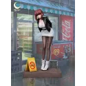 Dos personas fumando detrás del supermercado Tayama 1/6 - The Moon Studio