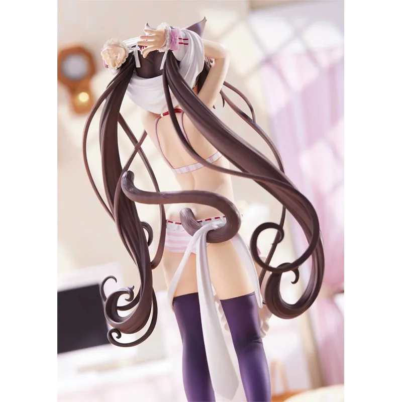 Nekopara Chocola Figura 1/7 Hora de Vestirse - PLUM Licenciado