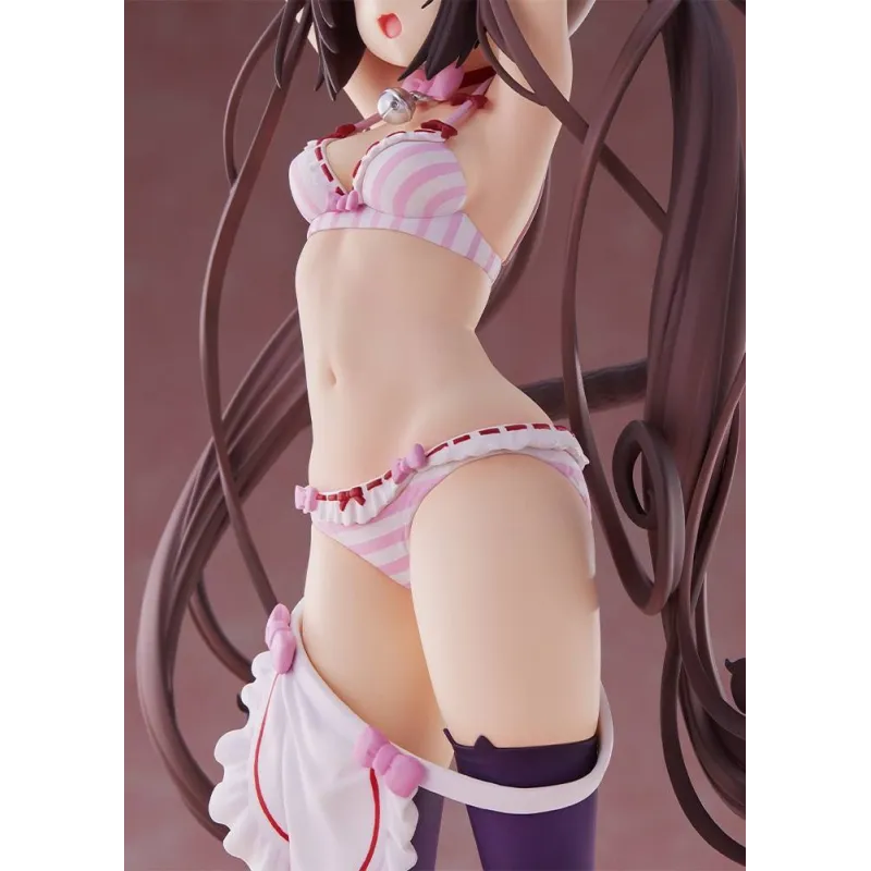 Nekopara Chocola Figura 1/7 Hora de Vestirse - PLUM Licenciado