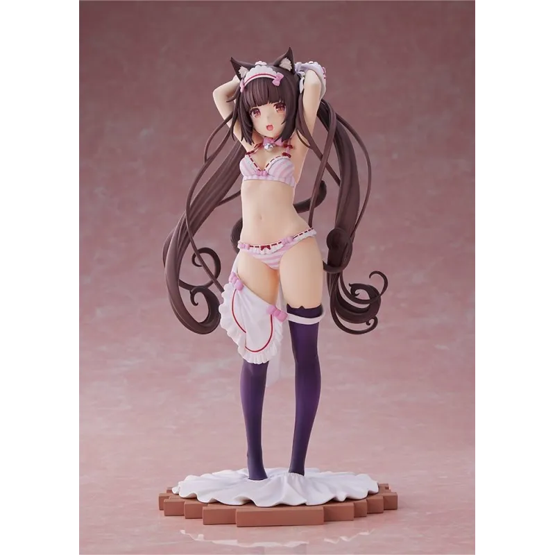Nekopara Chocola Figura 1/7 Hora de Vestirse - PLUM Licenciado