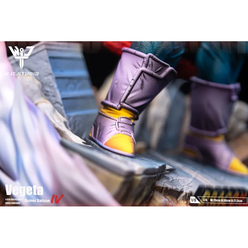 Dragon Ball GT Vegeta SSJ4 - Collectible Figure WJT Studio