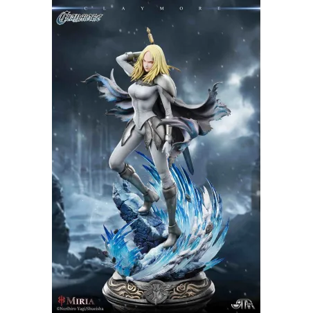 Claymore Miria STAREXVA Studio - Puissance et Style dans le Design