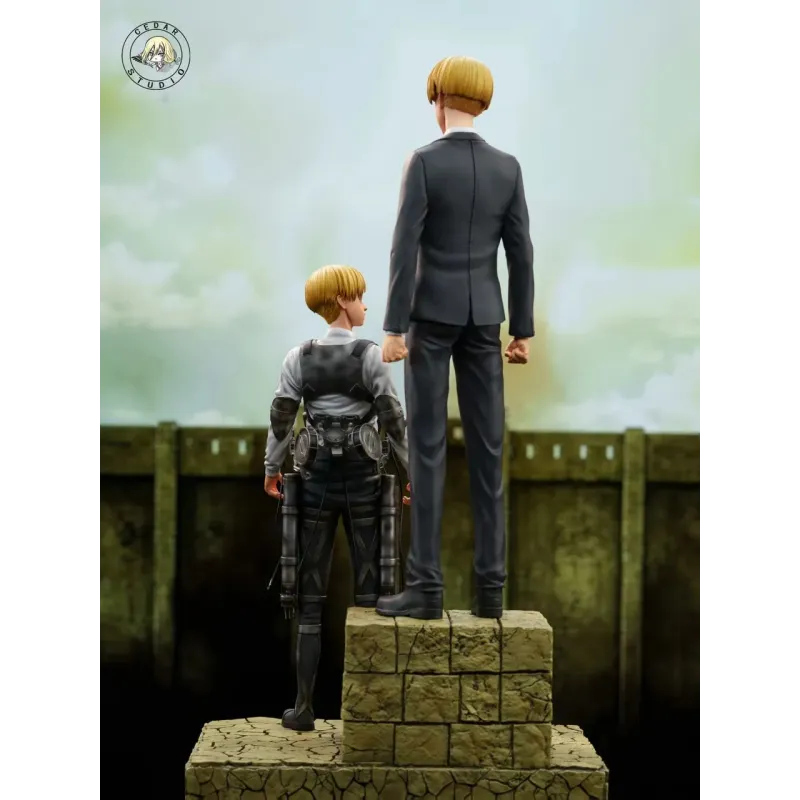 Yelena & Armin Cedar Studio - Attack on Titan Colección