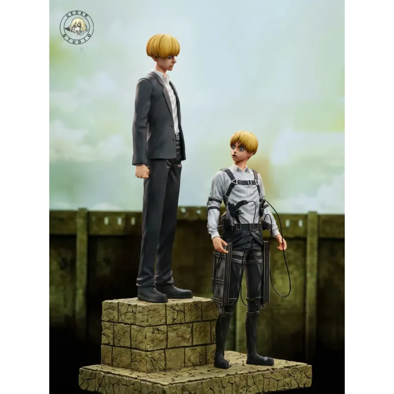 Yelena & Armin Cedar Studio - Attack on Titan Colección