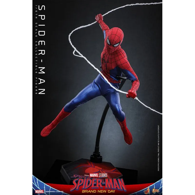 Spider-Man Brand New Day: Hot Toys - Collectible Figure