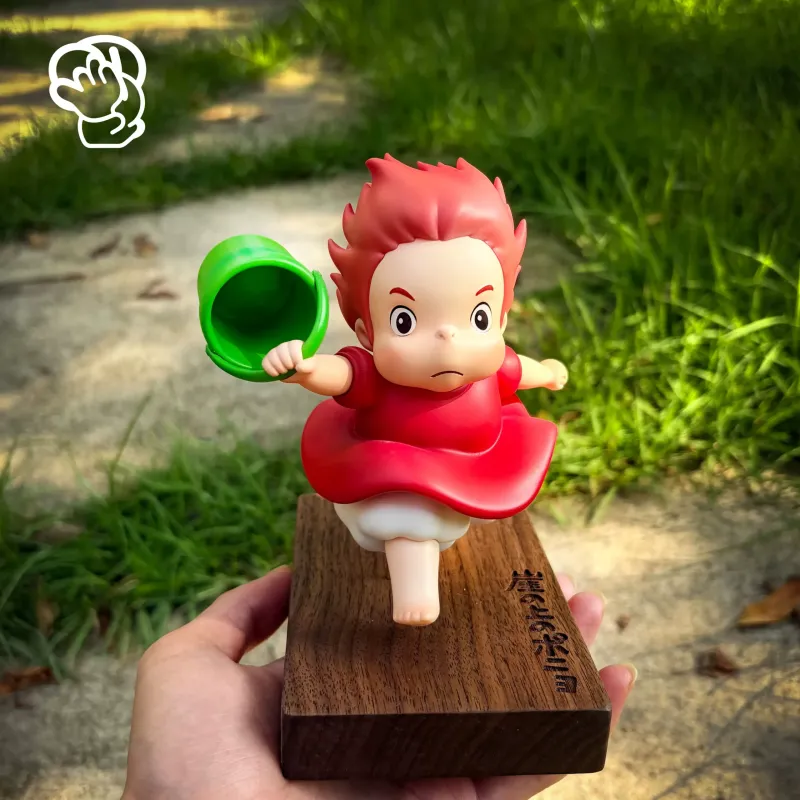 Ponyo sur la falaise : Joue avec Ponyo - MengWan Studio