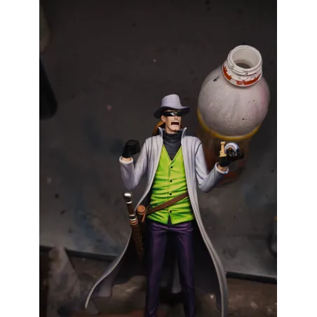 One Piece Helmeppo Navy Blade Long Hu Studio Estatua - Black Studio