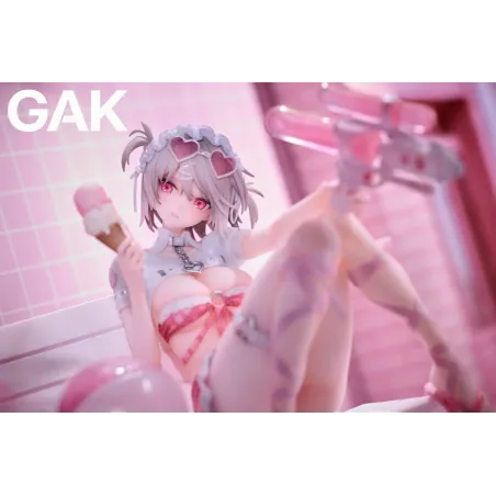 GAK Studio Water Gun Girl Strawberry Ribbon - Estatua de Resina